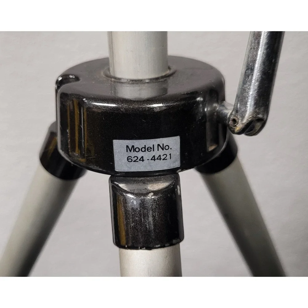 Vintage 1970s/80s JC Penney Camera Tripod Aluminum Adjusts 20-53 Inches